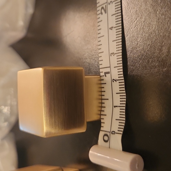 Pulls/Knobs (set of 10) - Picture 3 of 5